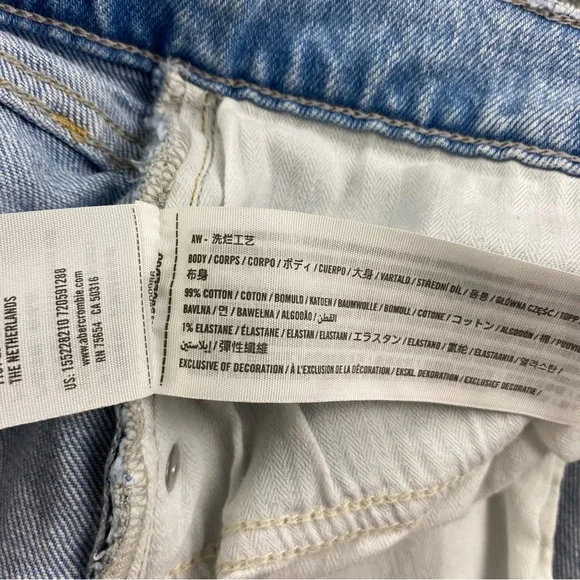 Abercrombie & Fitch The 90's Straight Ultra High Rise Jeans  |   Size:  31/12 XL - Picture 14 of 16